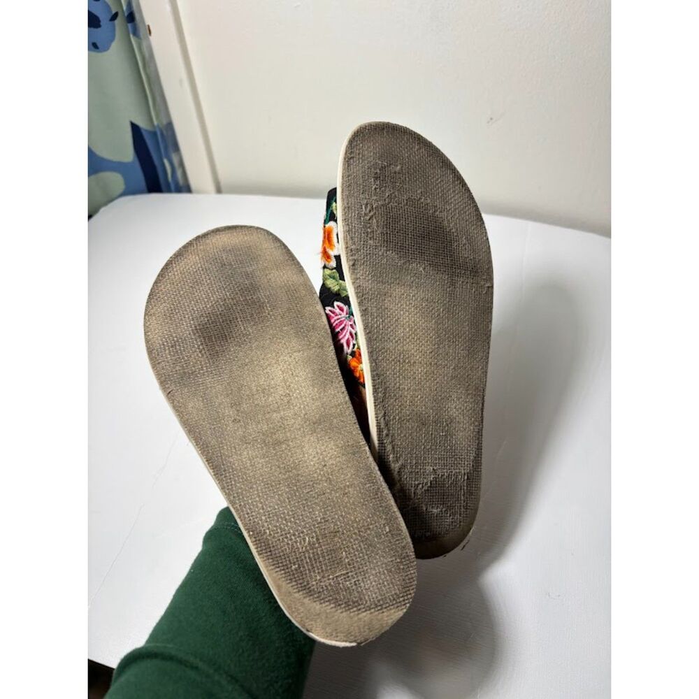 Free People Bali Slide Sandal Black Size 39 Embroidered Boho Artsy Floral Resort - Picture 5 of 5